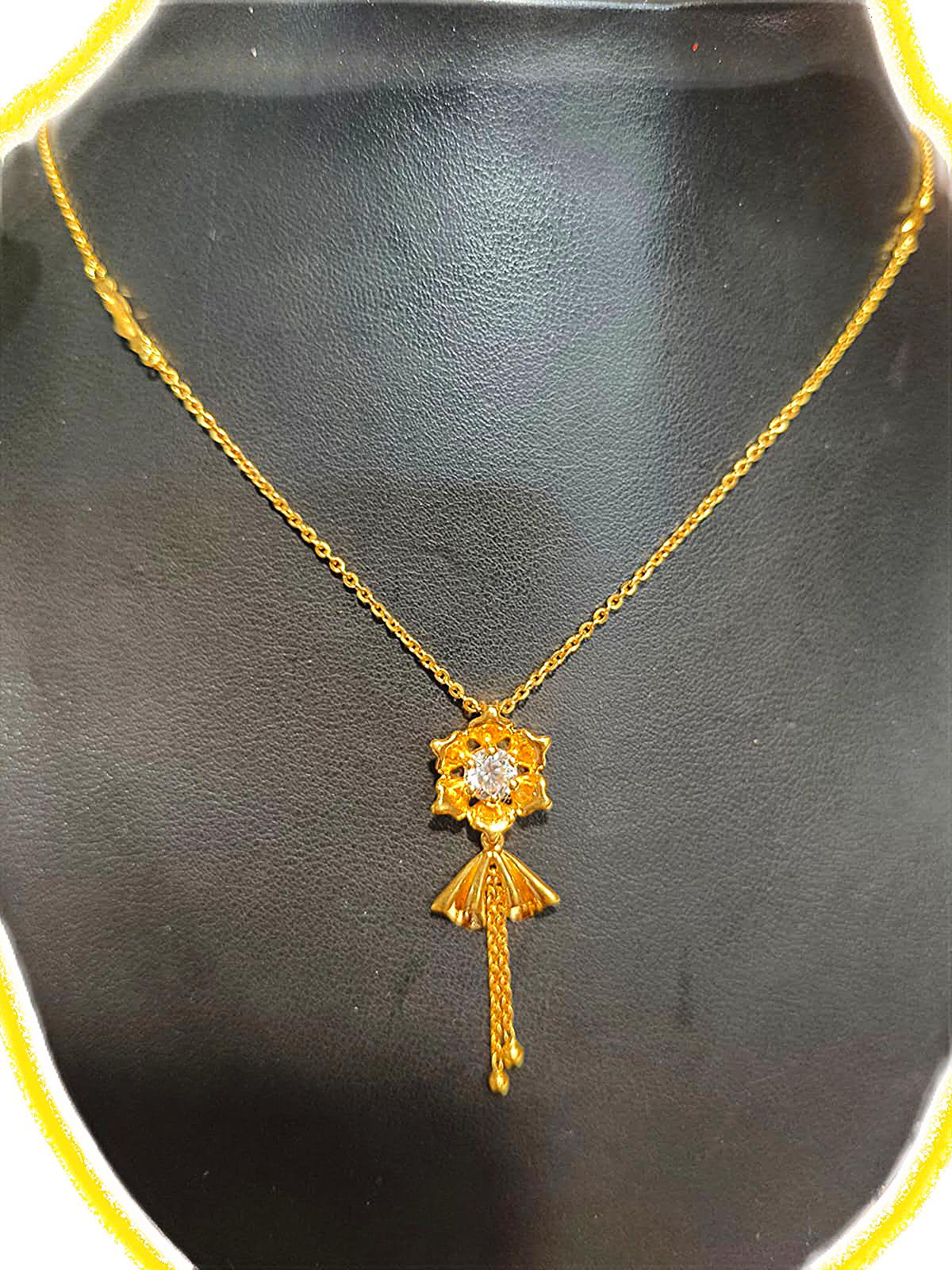 CHAIN NEKLESS